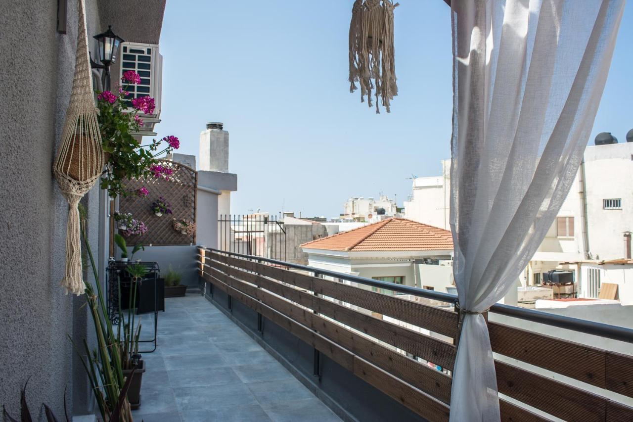 Appartamento City Four Lions B Candia Esterno foto